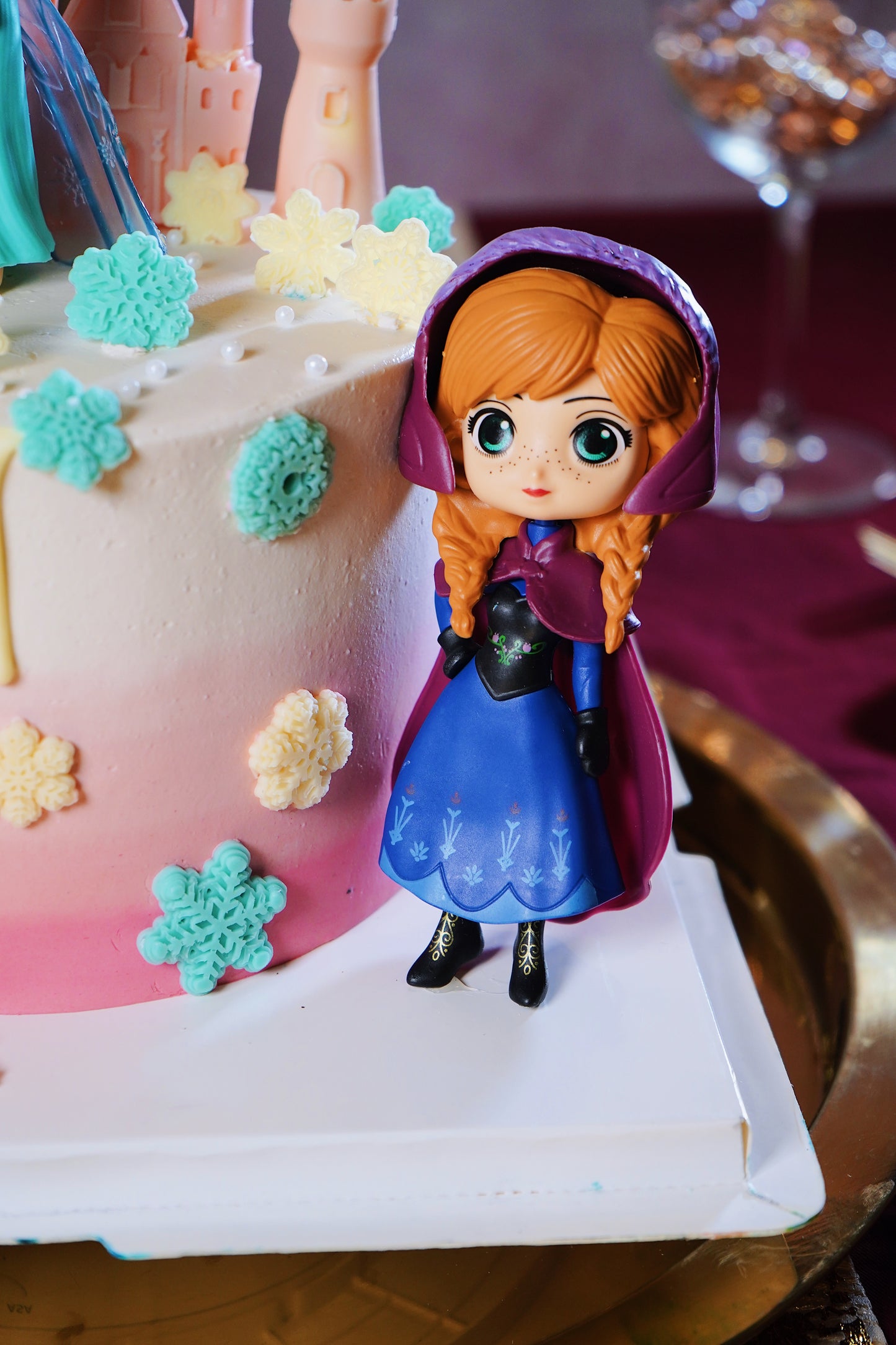 Frozen Elsa's Magical Pink Cake