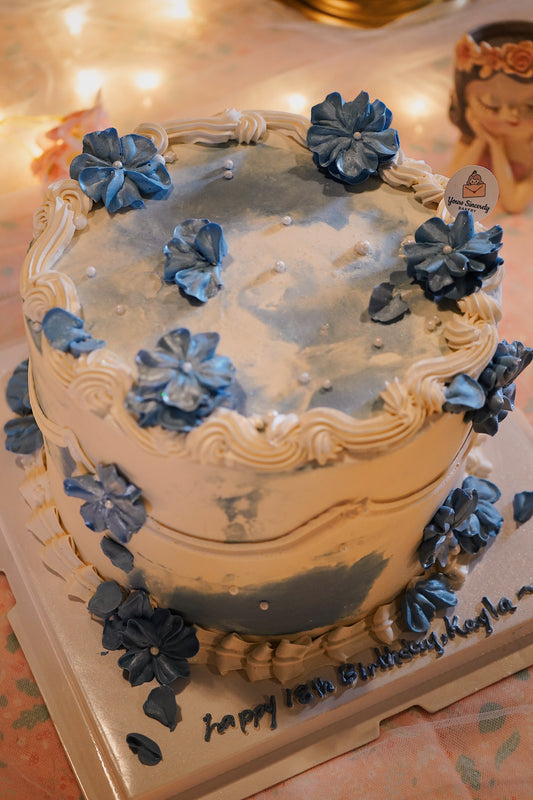 Blue & White Floral Painted Cake