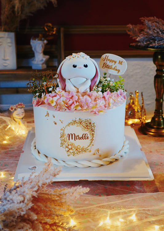 Sweet White Bunny Rabbit Cake