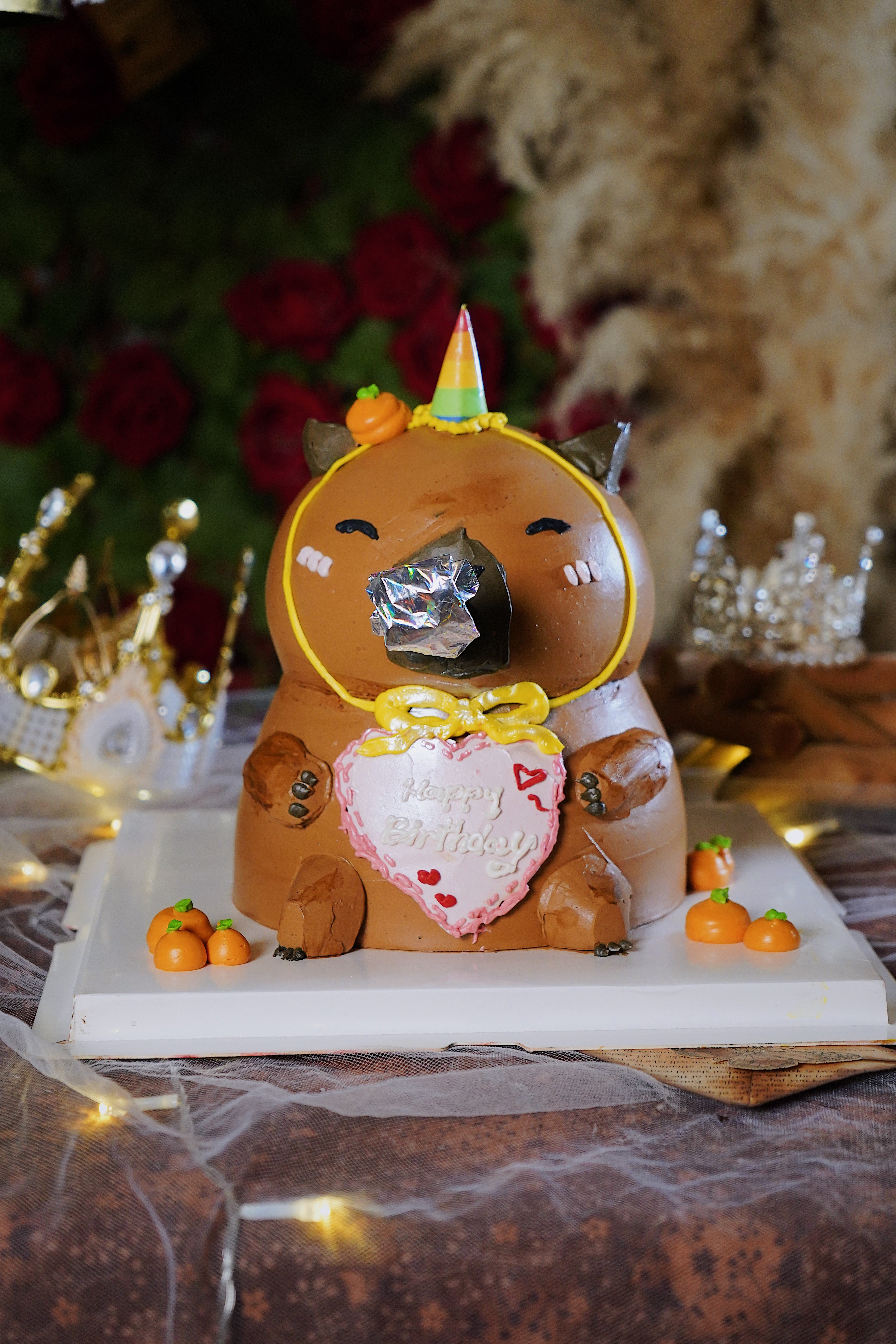 Capybara's Party Blow Cake