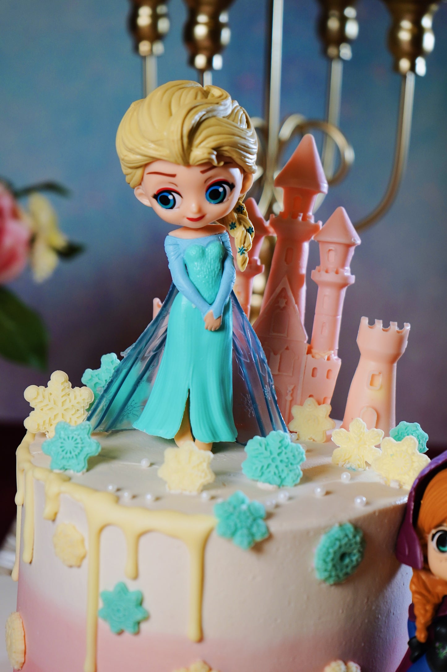 Frozen Elsa's Magical Pink Cake