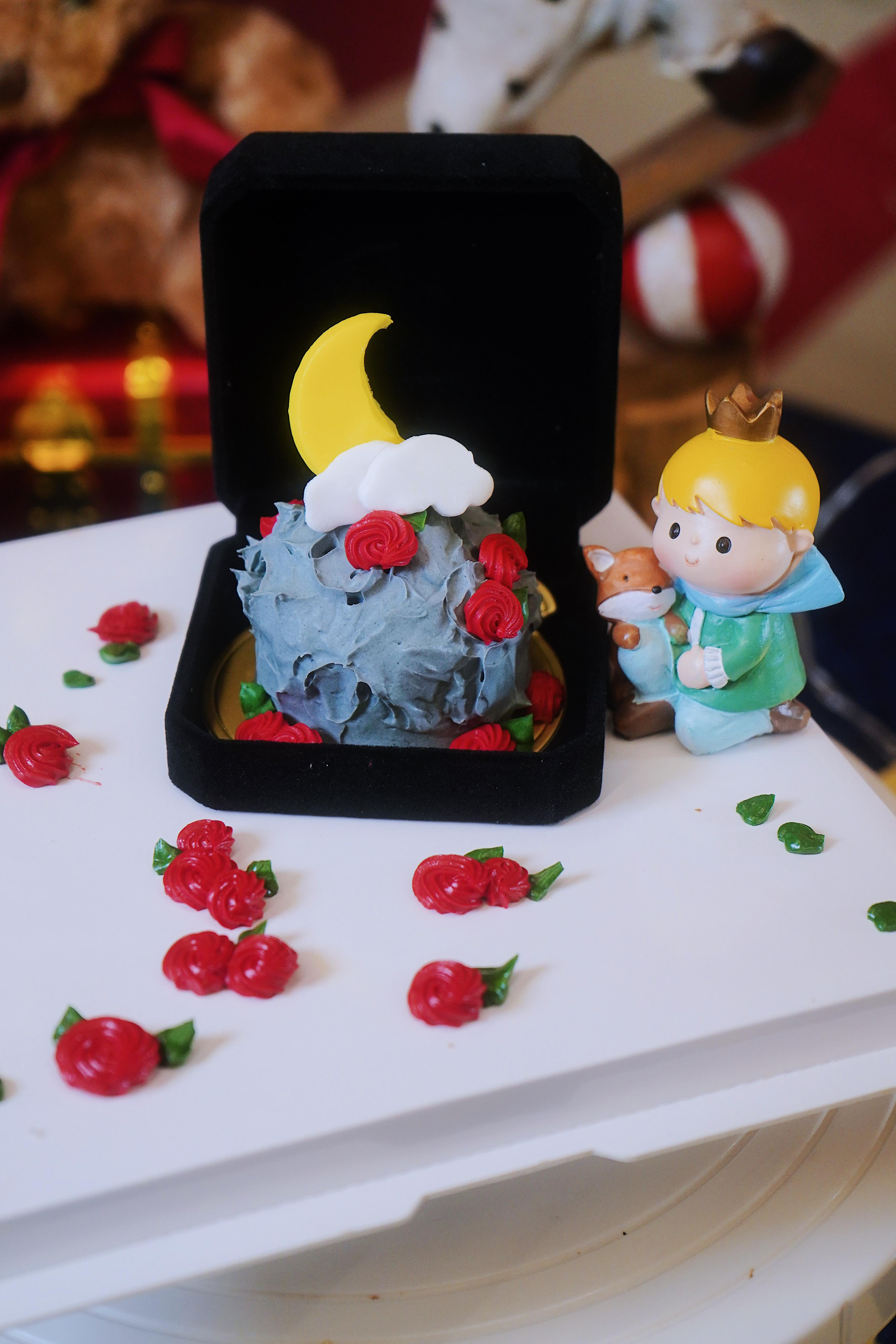 The Little Prince's Love Ring Box (1pax)