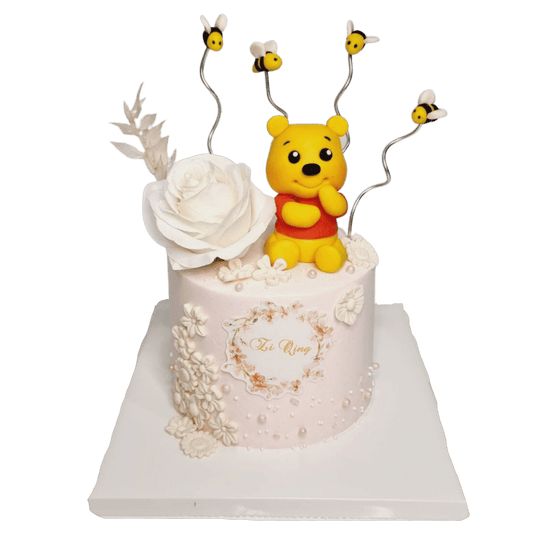 Winnie The Pooh Sweet Floral Cake