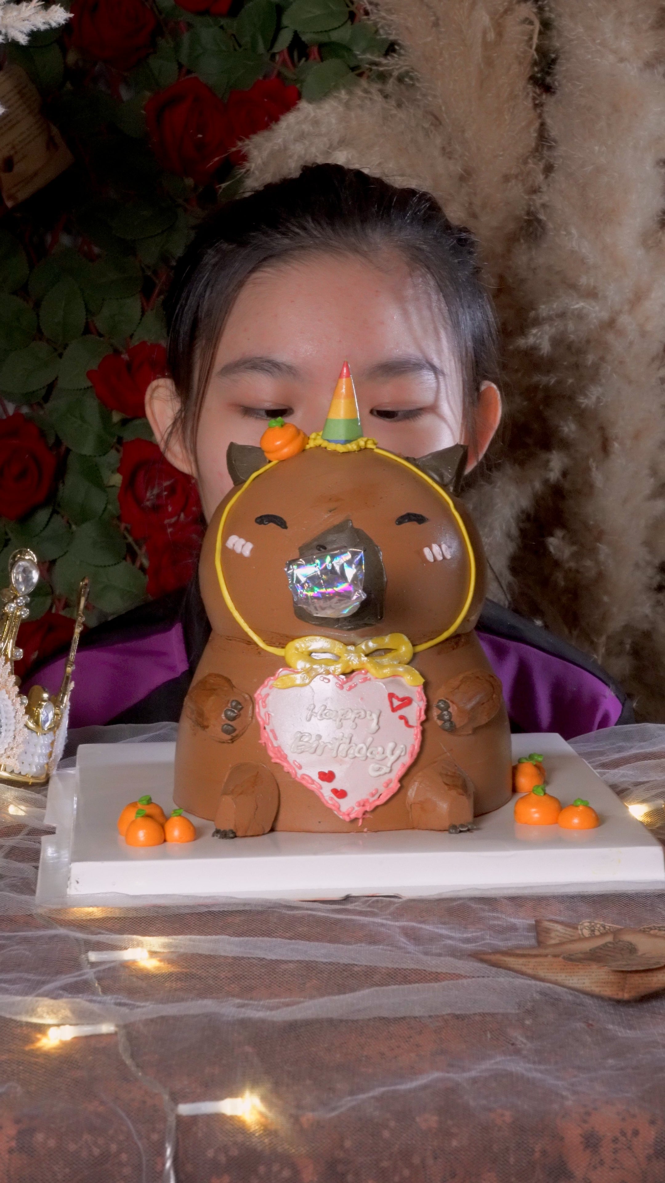 Capybara's Party Blow Cake